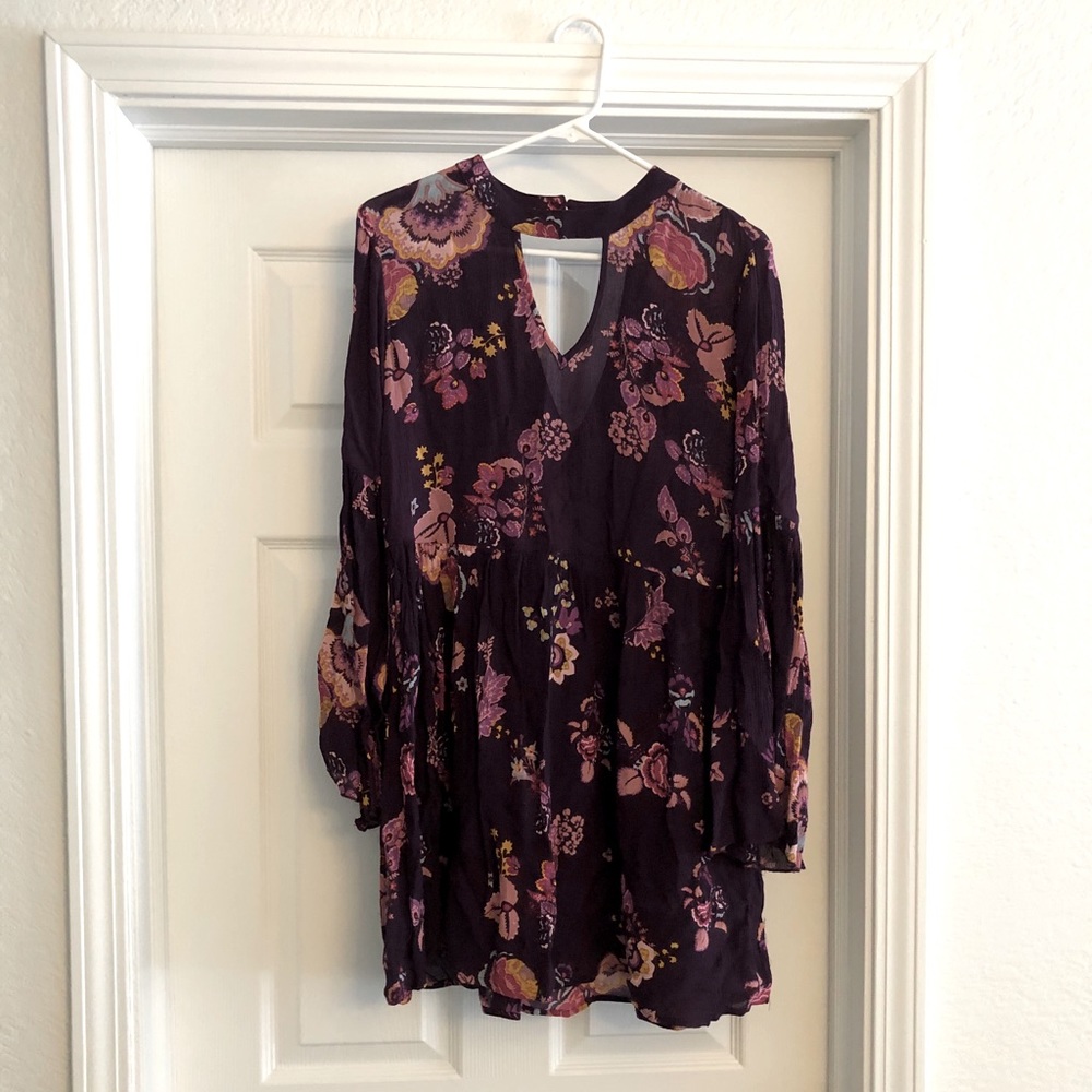 Patrons of peace floral dress. Size medium